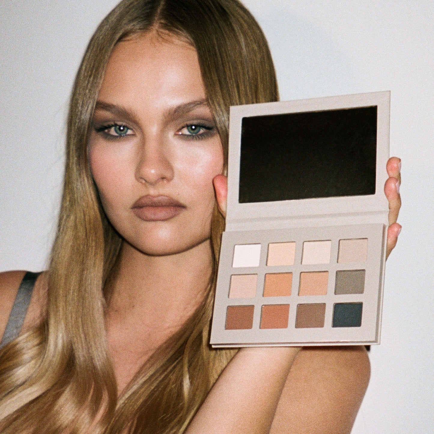 Classic Mattes Eyeshadow Palette