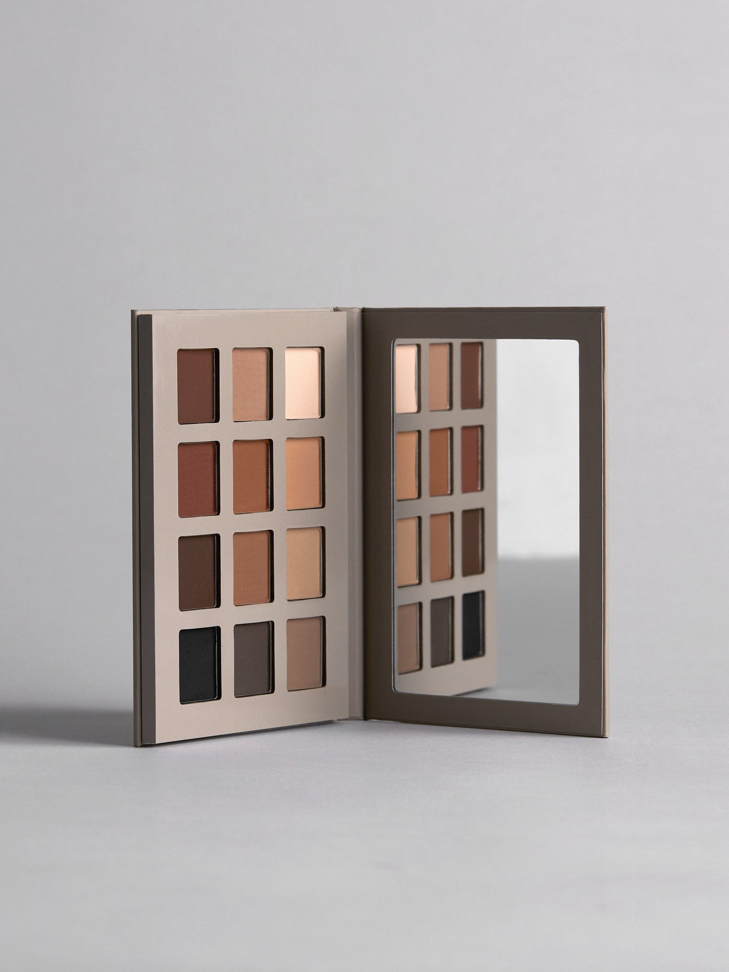 Classic Mattes Eyeshadow Palette