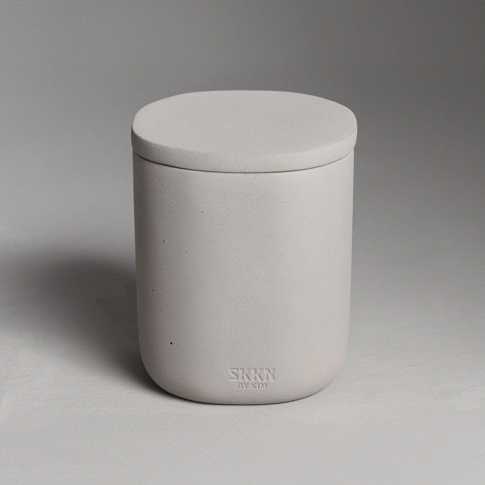 Canister