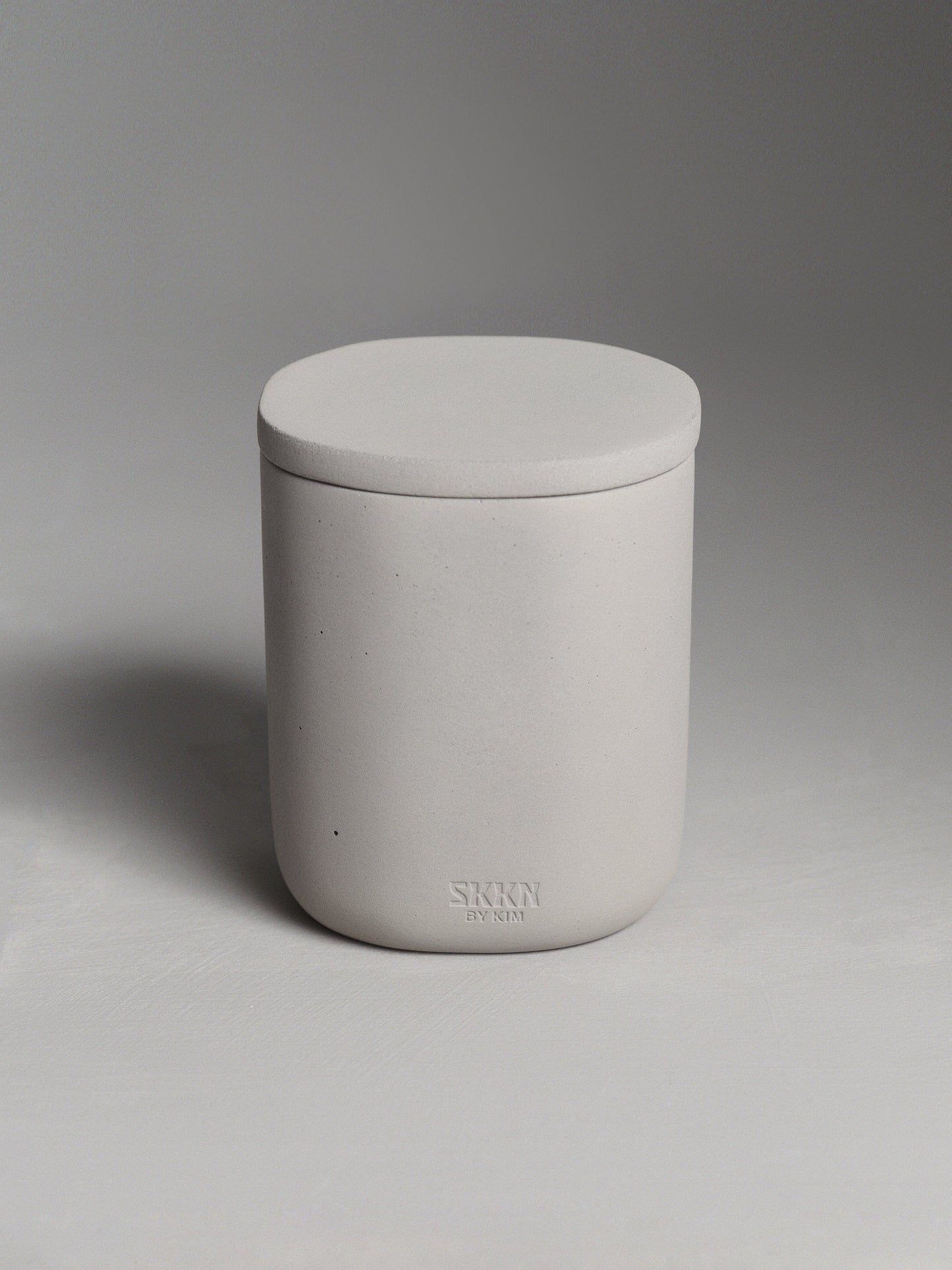 Canister