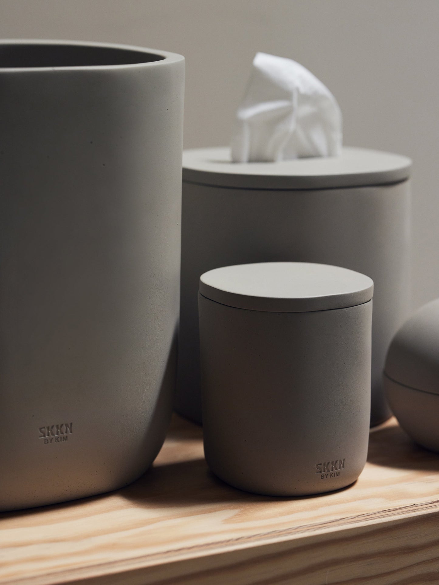Canister