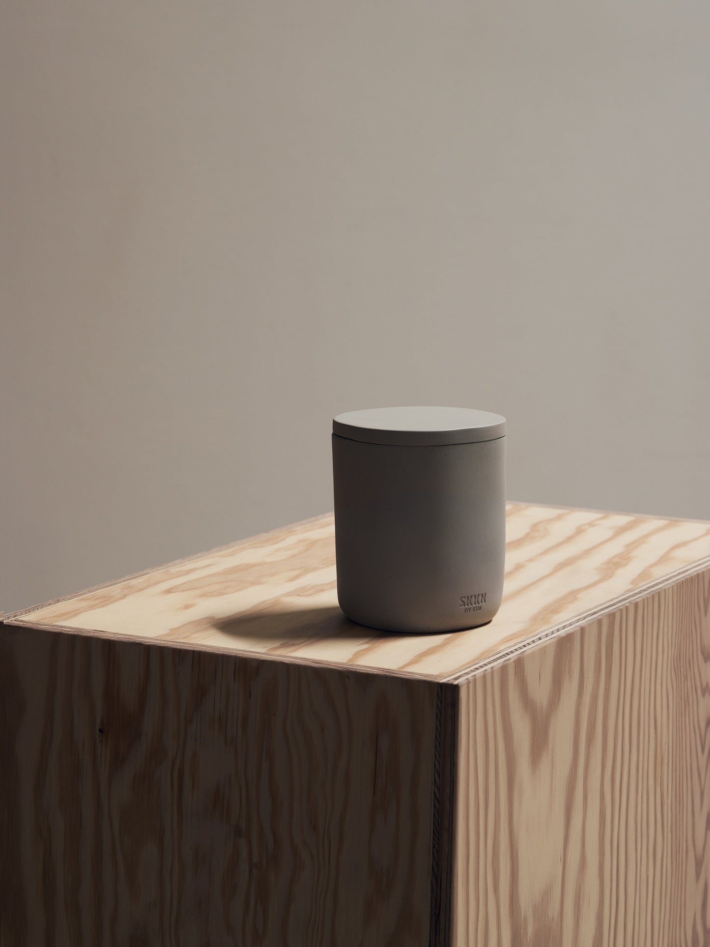 Canister